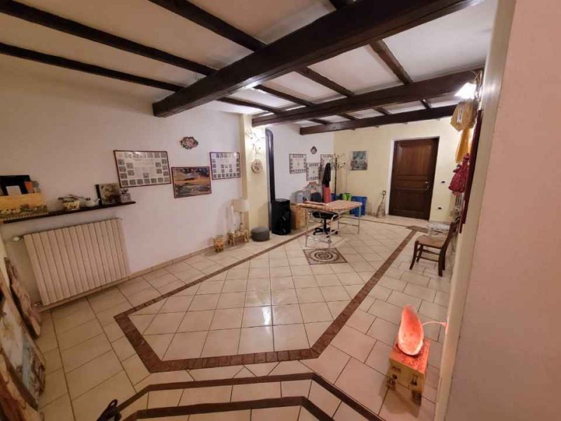 Casa semi indipendente a Montemagno